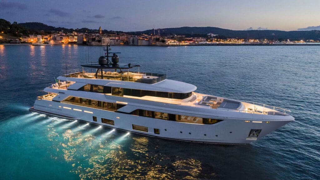 2023 Custom Line Navetta M TOGETHER