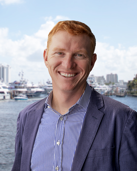 luxury yacht broker