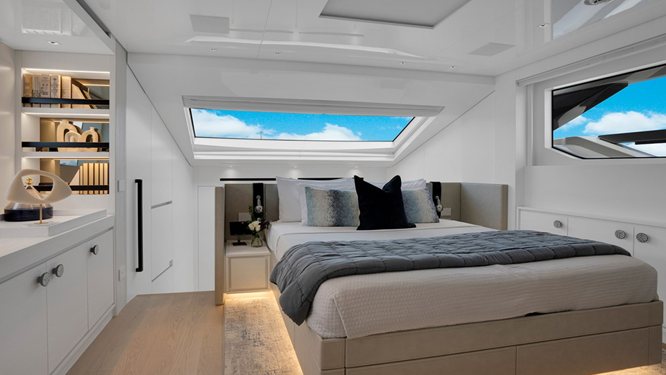 Sanlorenzo SL96A Master Stateroom